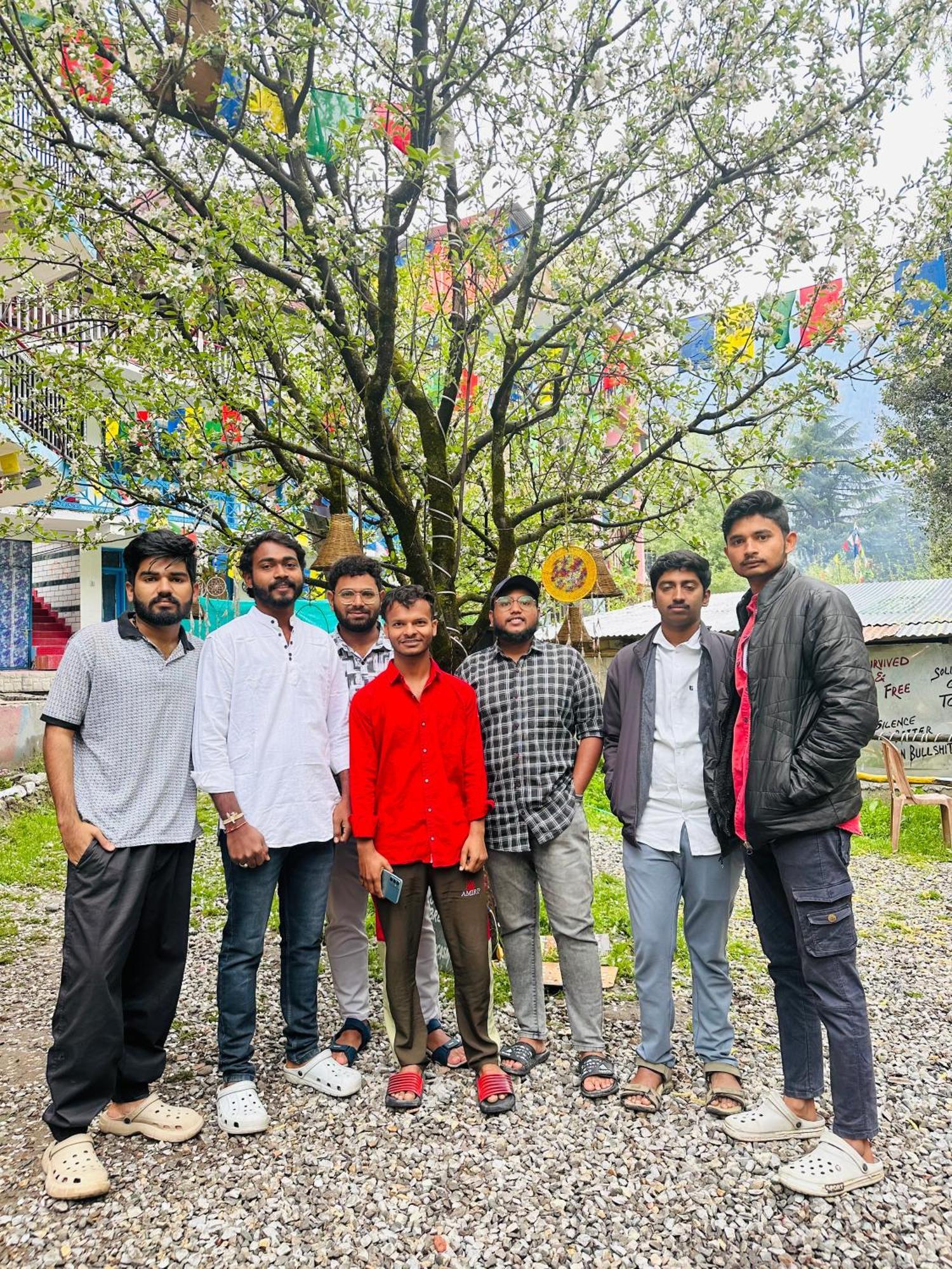 Hostel 360 Degree, Riverside Stay, Old Manali Exterior foto