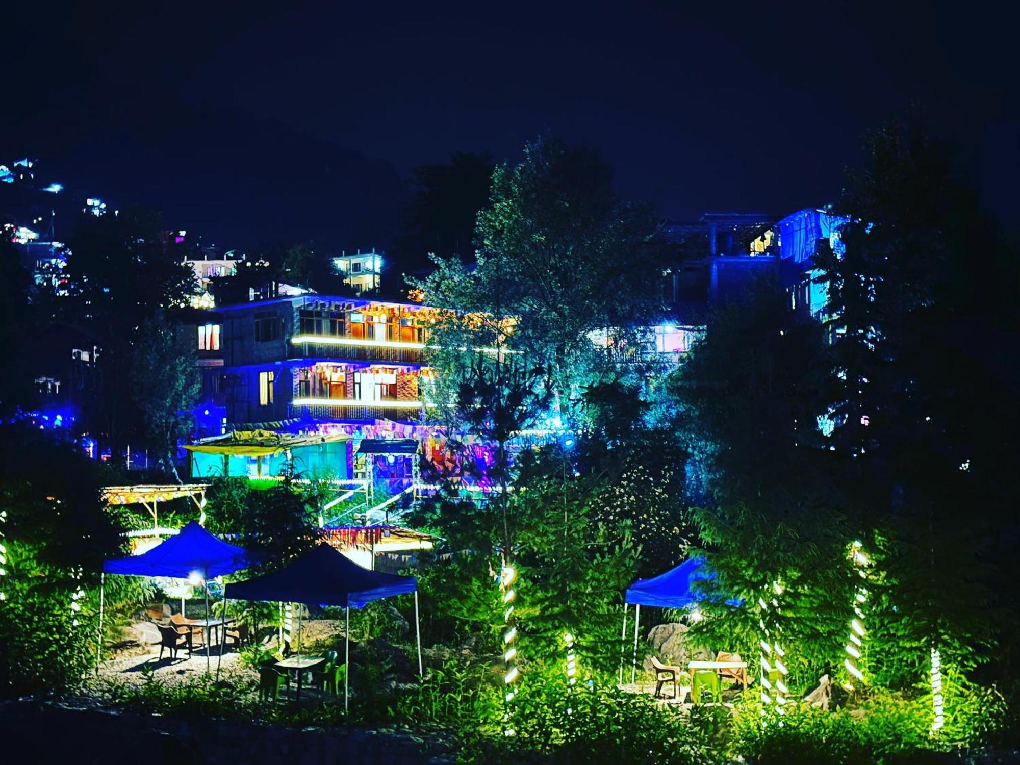 Hostel 360 Degree, Riverside Stay, Old Manali Exterior foto